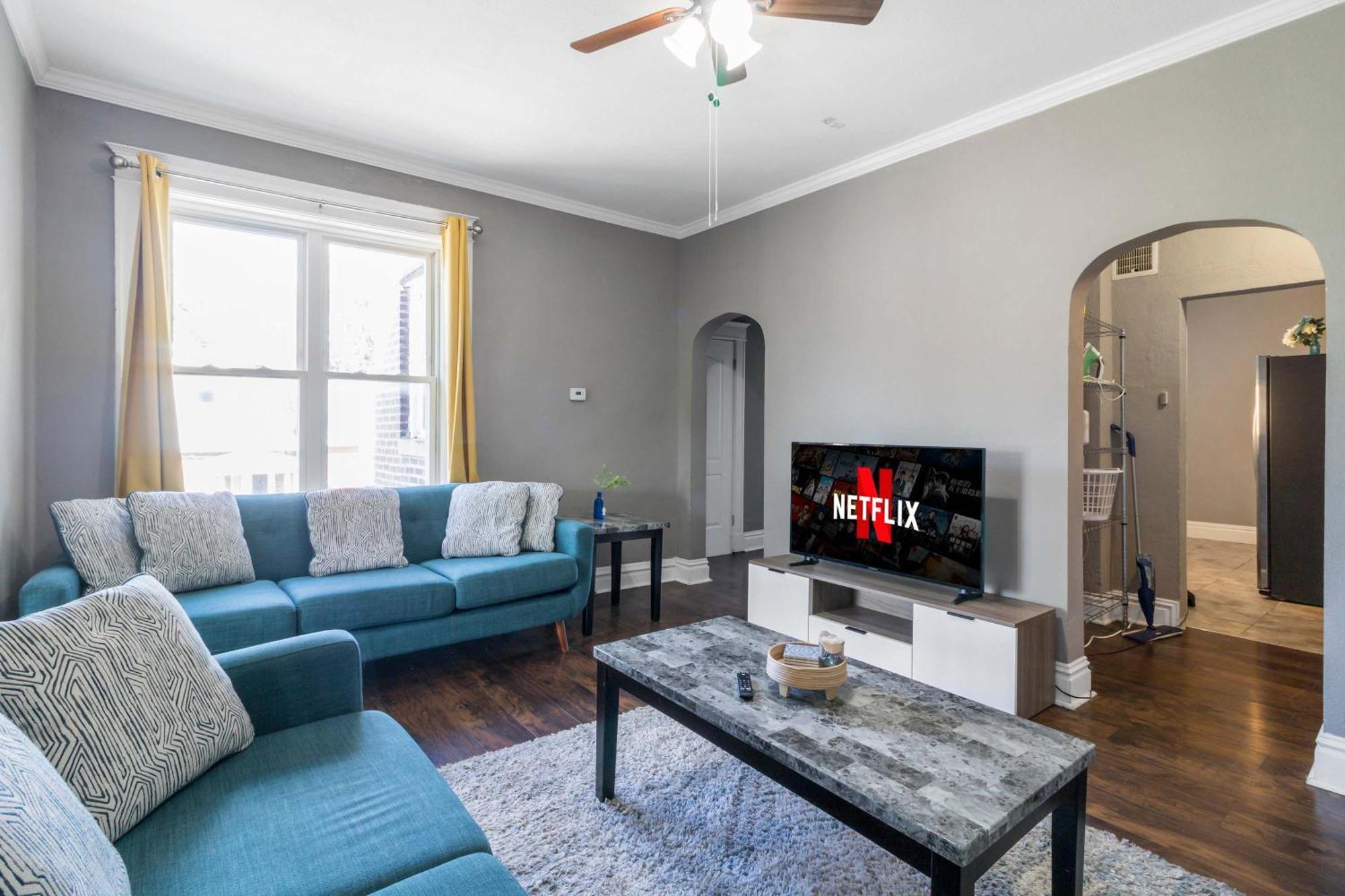 Roomy 2Br-1Ba Wfh Desk & Backyard Сейнт Луис Екстериор снимка